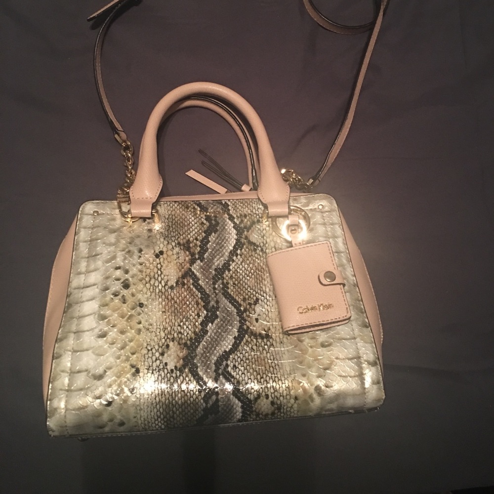 Handbag